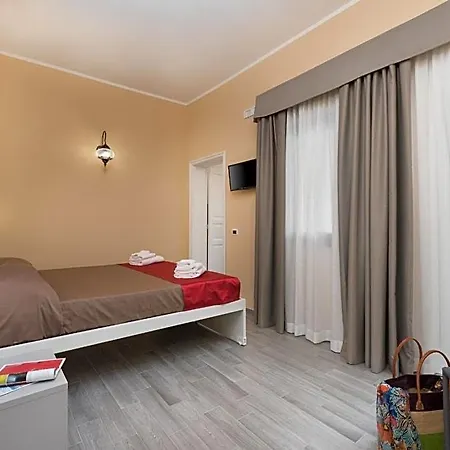Couette-café Kory 3*